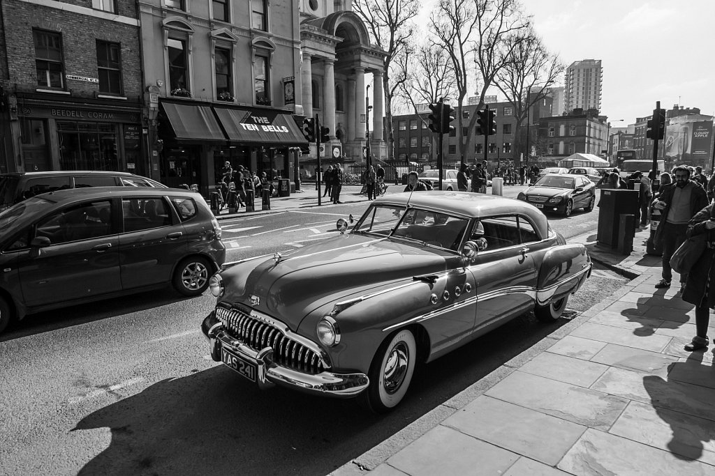 MvE-MVE6348LondonBW.jpg